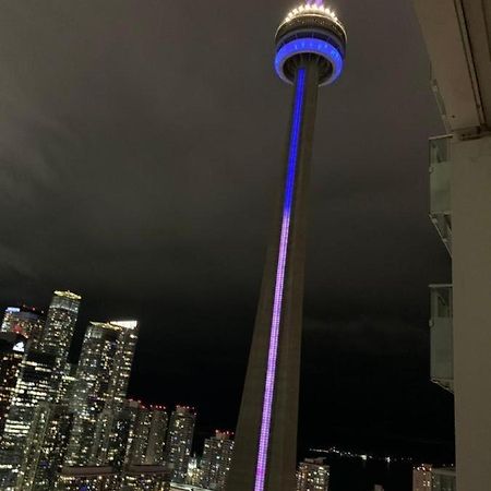 Luxury Condo With Cn Tower View Toronto Exteriér fotografie
